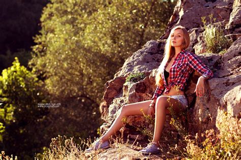 Wallpaper Sunlight Forest People Women Outdoors Model Blonde Nature Looking At Viewer