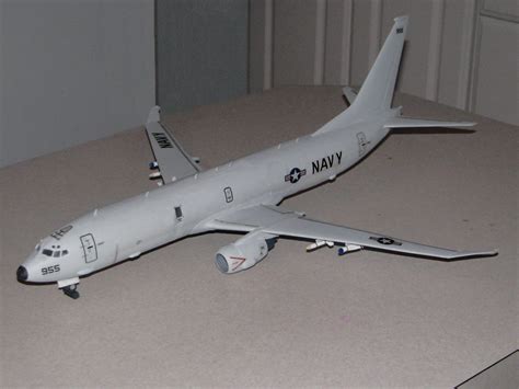 P 8a Poseidon Welsh Model 172 Kit Mt72006 Oob Review And Build