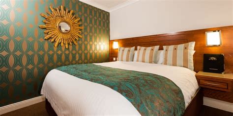 Accommodation Hotel Rooms In Westport Town Mayo Clew Bay Hotel