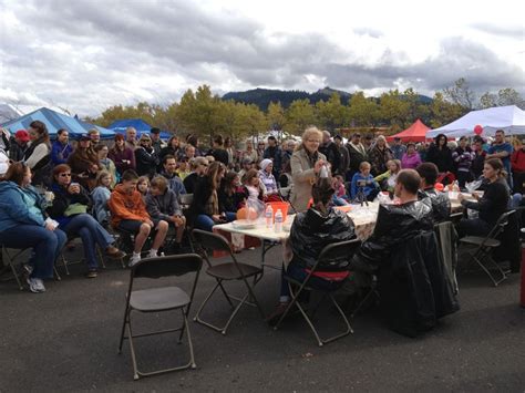 Check spelling or type a new query. Fall Festivals: Hood River Valley Harvest Fest, Hood River ...