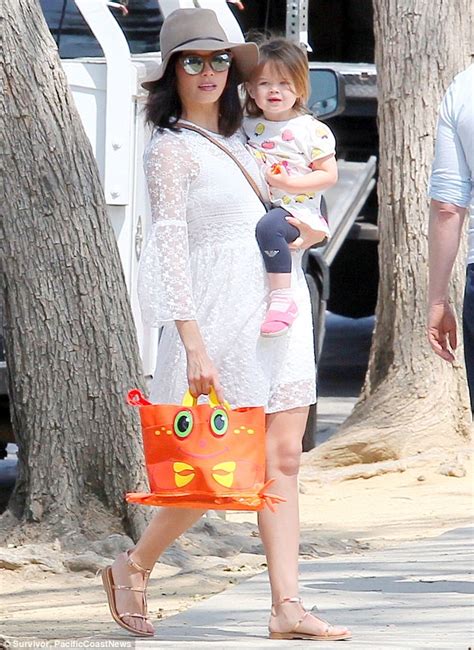 Jenna Dewan Tatum In Lacy White Dress As She Takes Daughter Everly To Playground Daily Mail Online