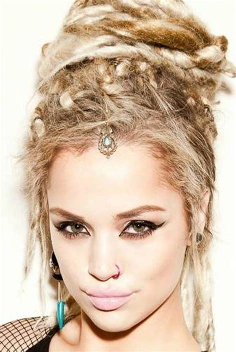 Best white girl dread hairstyles from 47 best white girl dreads and box braids images on. 1000+ ideas about White Girl Dreads on Pinterest | Pretty ...