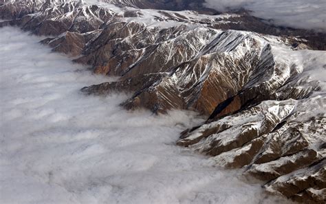 Wallpaper Mountain Snow Clouds Top View 1920x1200 Hd