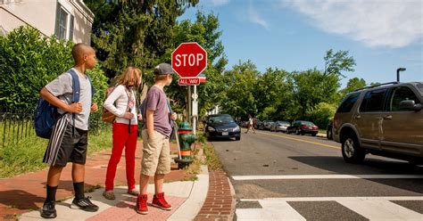 Safe Kids Encourages Pedestrian Safety During ‘walktober