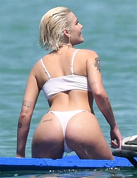 Singer Halsey Flashes Her Ass In White Bikini Scandal Planet