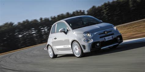 Abarth 595 Esseesse Test Drive New Car Reviews 2020 The Car Expert