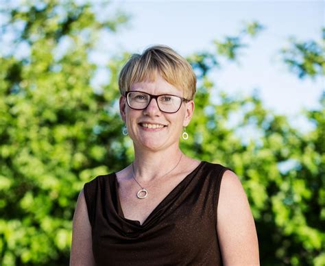 Centerpartiet står för närodlad politik och tar ansvar för sverige. Startsida - Centerpartiet