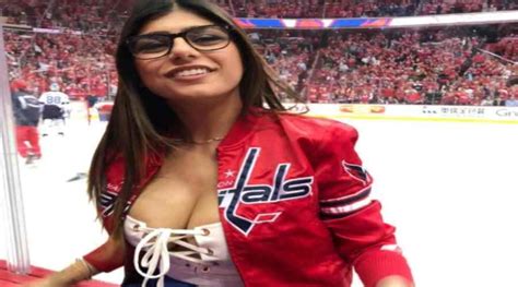 Former Porn Star Mia Khalifa To Undergo Surgery After Hockey Puck