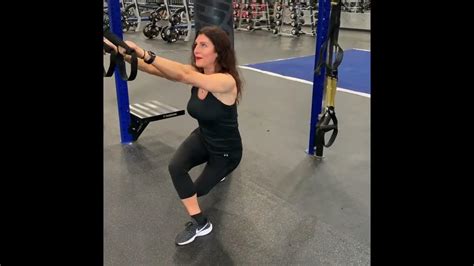 Trx Curtsy Lunges Youtube