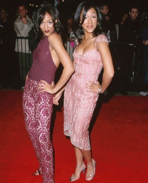 15 photos of tia and tamera that prove they were the queens of 90 s style artofit