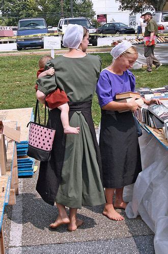 Going Barefoot Barefoot Girls Return To Amish Plain People Amish