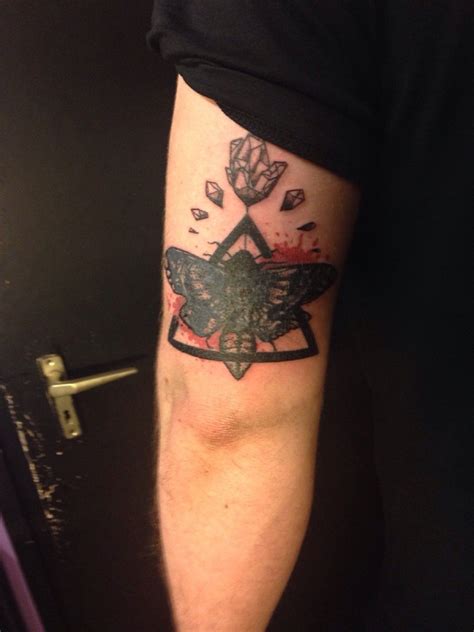 In fact, you really can't go wrong getting arm tattoos for men. Tricep Tattoos Designs, Ideas and Meaning | Tattoos For You