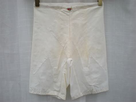 vintage 70s show off bestform girdle short leg panty garter etsy