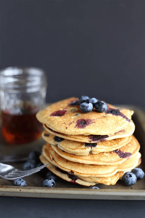 Healthy Blueberry Pancakes Tworaspberries