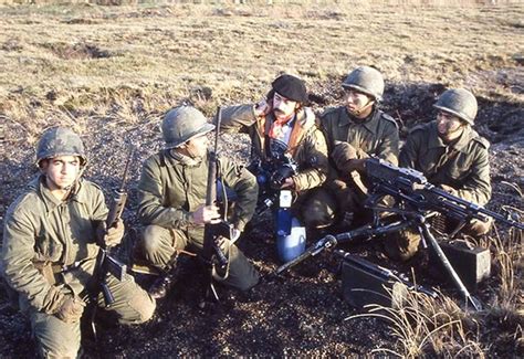 Argentina señala que estas maniobras constituyen una injustificada demostración de fuerza. La Guerra de las Malvinas en 26 fotos | Perfil.com