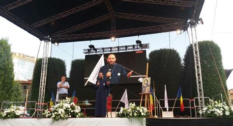 „învierea de anul acesta are cu sine. VIDEO. Părintele Necula, miilor de tineri la ITO Iaşi ...