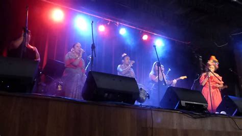 Ngaiire W The Barefoot Divas Never Forget I Live At Mullum Music