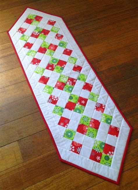 Easy Christmas Table Runner Sew Today Clean Tomorrow Quilted Table