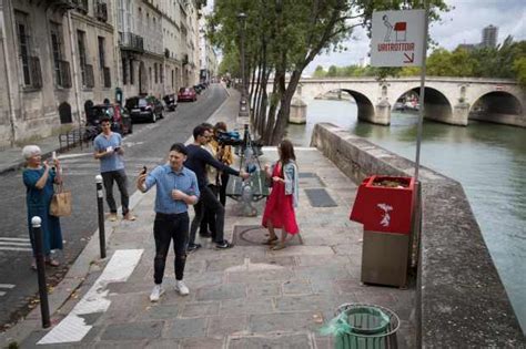 new paris urinals cause a wee bit of controversy