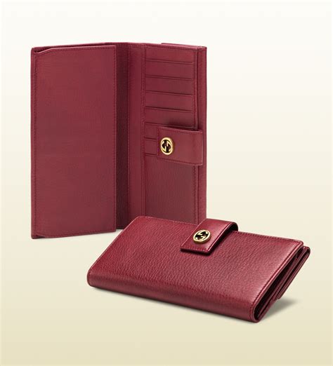 Gucci Red Wallet With Chainsaw Iucn Water
