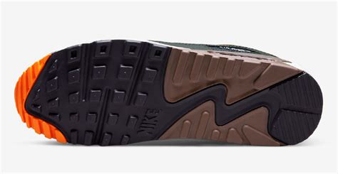 First Look At The Nike Air Max 90 Tan Olive Dh4619 200 Captain Creps