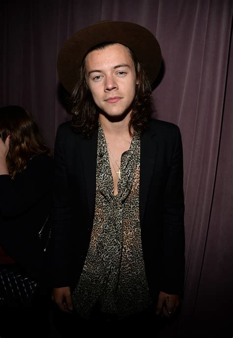 Harry Styles Is Ab Solutely Gorgeous In Red Sequins At The 2023 Brit