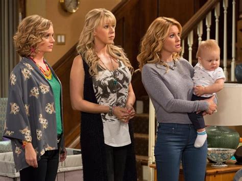 Candace Cameron Bure Fuller House Not Recreating Full House