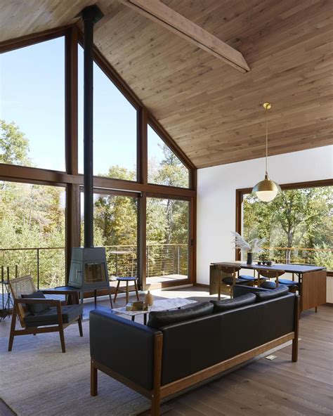 House Tour A Chic Zen Home In The Woods Wsj