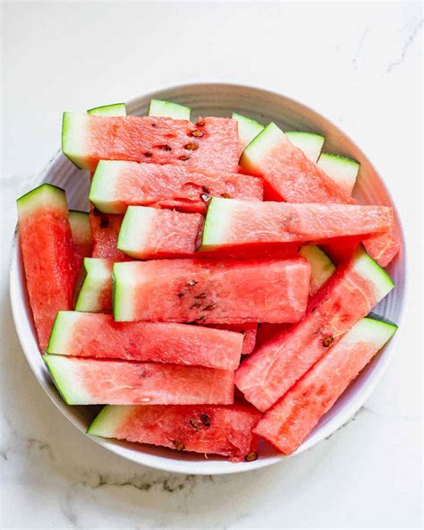 How To Cut Watermelon Sticks Running To The Kitchen