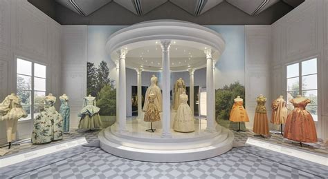 Christian Dior Designer Of Dreams Victoria And Albert Museum In