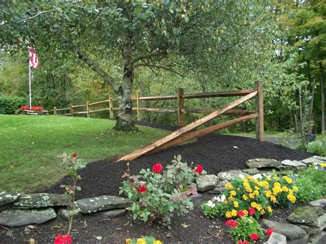 21 Perfect Examples Of Stylish Split Rail Fence Landscape Ideas Home