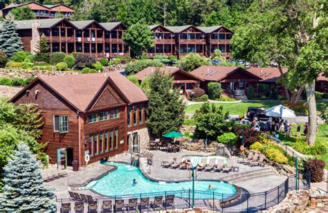 The Lodges At Cresthaven On Lake George Lake George Ny Resort