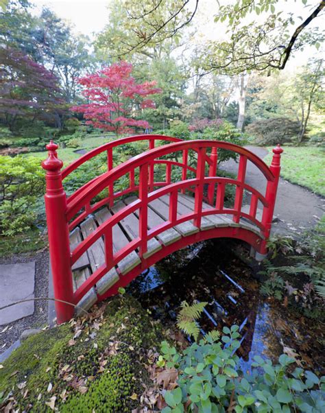 49 Tranquil Backyard Garden Bridge Ideas And Designs Japanese Garden