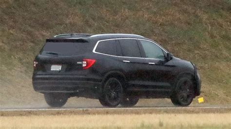 The 2022 honda pilot lineup is expected to be unchanged with seven trims expected to start at around $34,500 and goes up to above $50,000. 2022 Honda Pilot: Everything We Know About the Future SUV ...