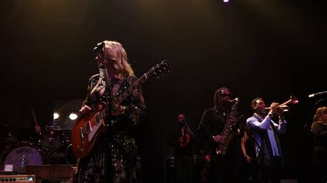 Bound For Glory Tedeschi Trucks Band Chicago Il Youtube