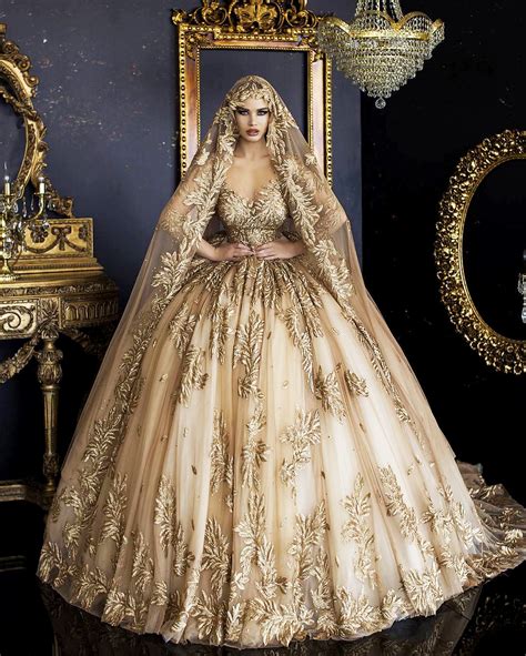Royal Gold Bridal Ball Gowns 1 Parukeri Sapere Aude