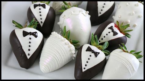 Tuxedo Strawberries Chocolate Covered Strawberries For A Wedding