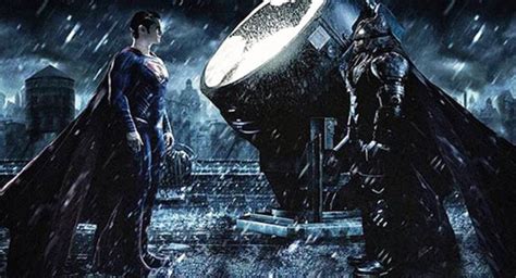 Filming for batman v superman finished in december of 2014. Batman v Superman Ben Affleck Workout | Pop Workouts