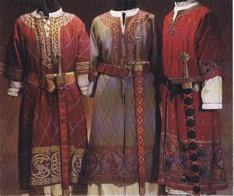 Byzantine Clothing Of The 14th Century Vêtements Viking Costume