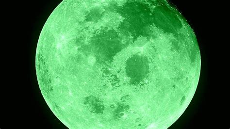 Green Moon For 420 Day You Must Be High Cnet