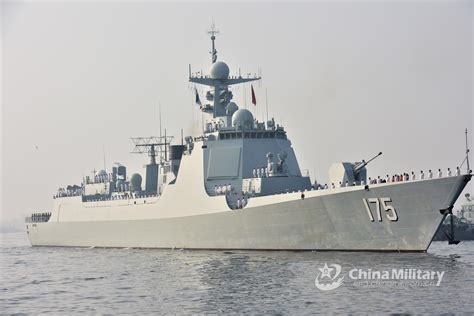 Plan Type 052d Guided Missile Destroyer Yinchuan Ddg 175 In The Sea