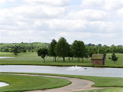 Cranham Golf Course A Course For All Seasons