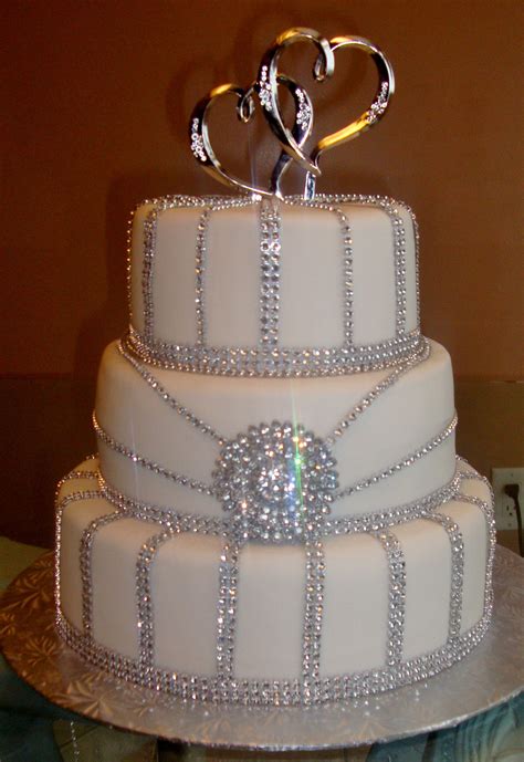 Very Glamorous Bling Cake Bling Wedding Cakes Extravagant Wedding