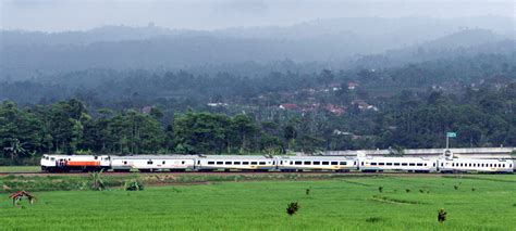 Maybe you would like to learn more about one of these? Sensasi Naik Ular Besi dari Jakarta ke Bandung Wisata ...