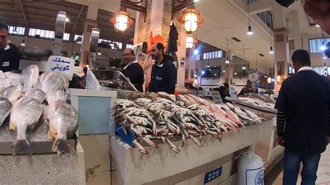 Kuwaiti Fresh Fish Market In Kuwait City Kuwait Youtube