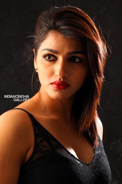Sai Dhansika Actress Photos Stills Gallery