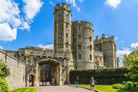 Windsor Castles Magnificent Inner Hall Is Open To The Public For The