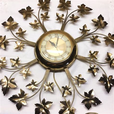 Vintage Mid Century 1950s Gold Leaf Wall Clock Clock Mid Century