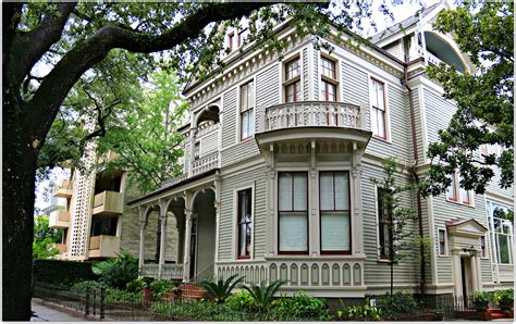 New Orleans Homes And Neighborhoods New Orleans Mansions
