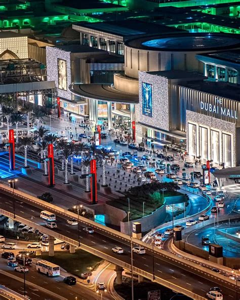 Red line to burj khalifa/dubai mall; The Beautiful Dubai Mall in UAE #UAEVoice #UAE #DubaiMall